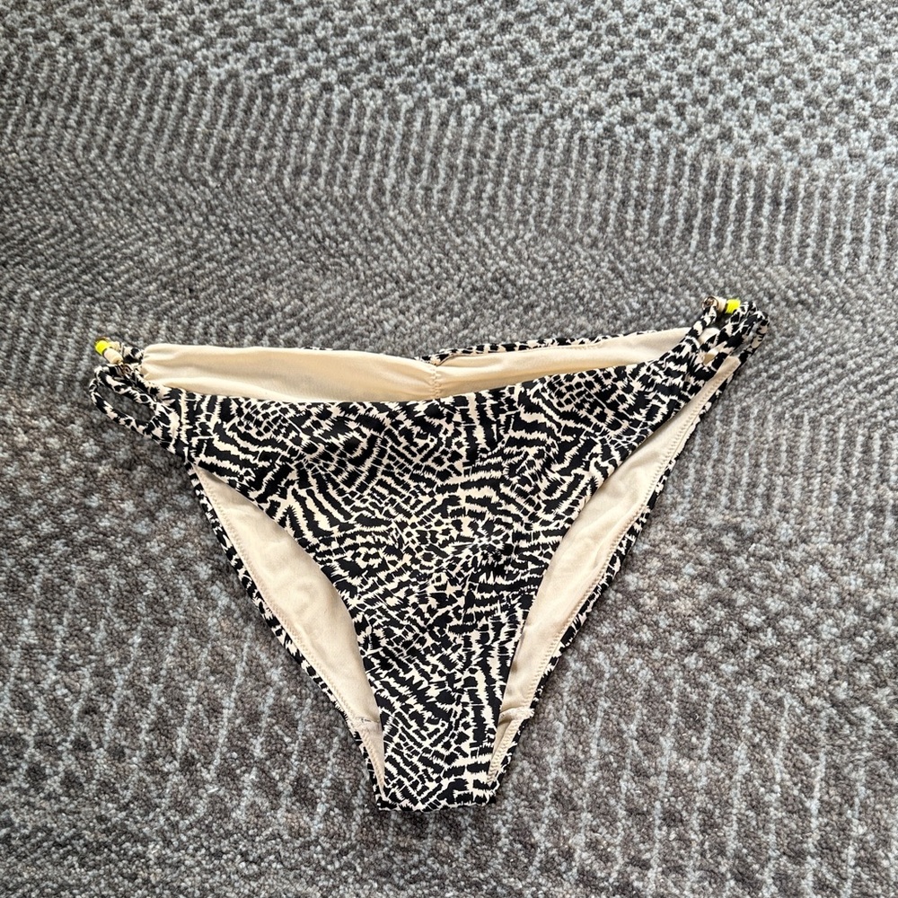 Black and Cream Patterned Bikini Bottom